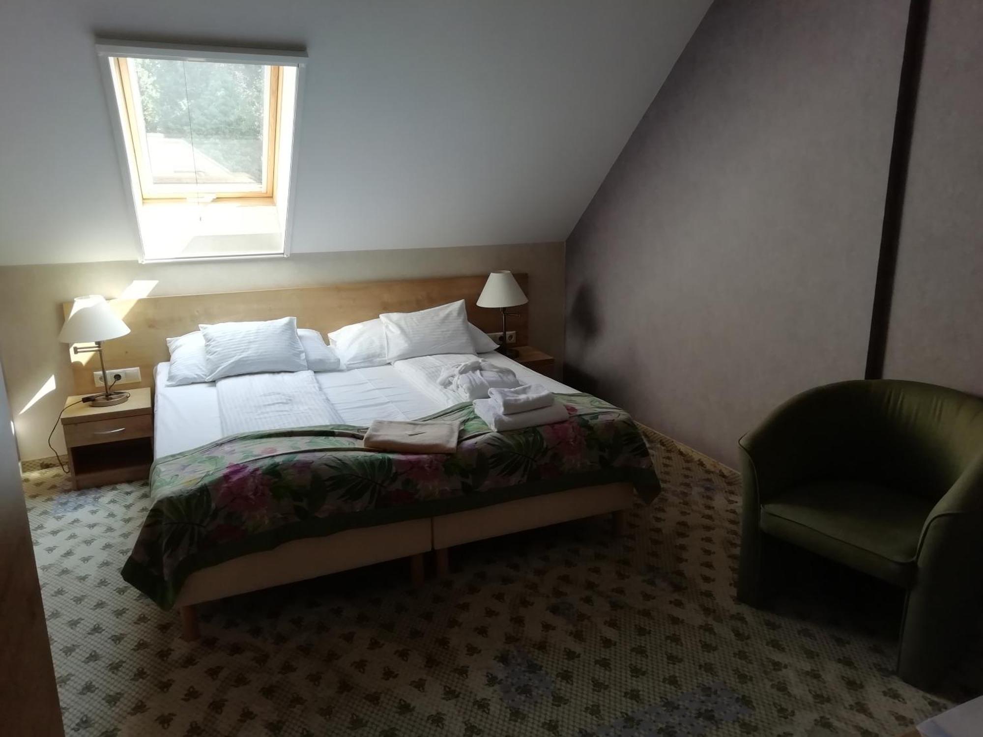 Batthyany Kuria Hotel 4*